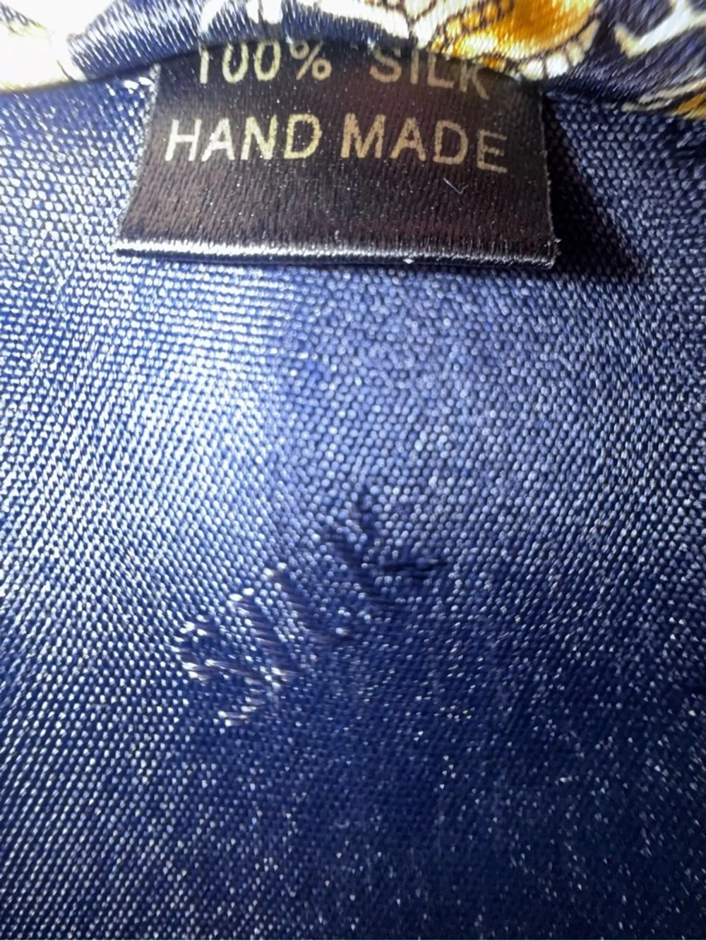 Vintage 90s Giorgio Armani Cravatte Silk Tie Golden Dragon Motif Italy - Picture 5 of 5